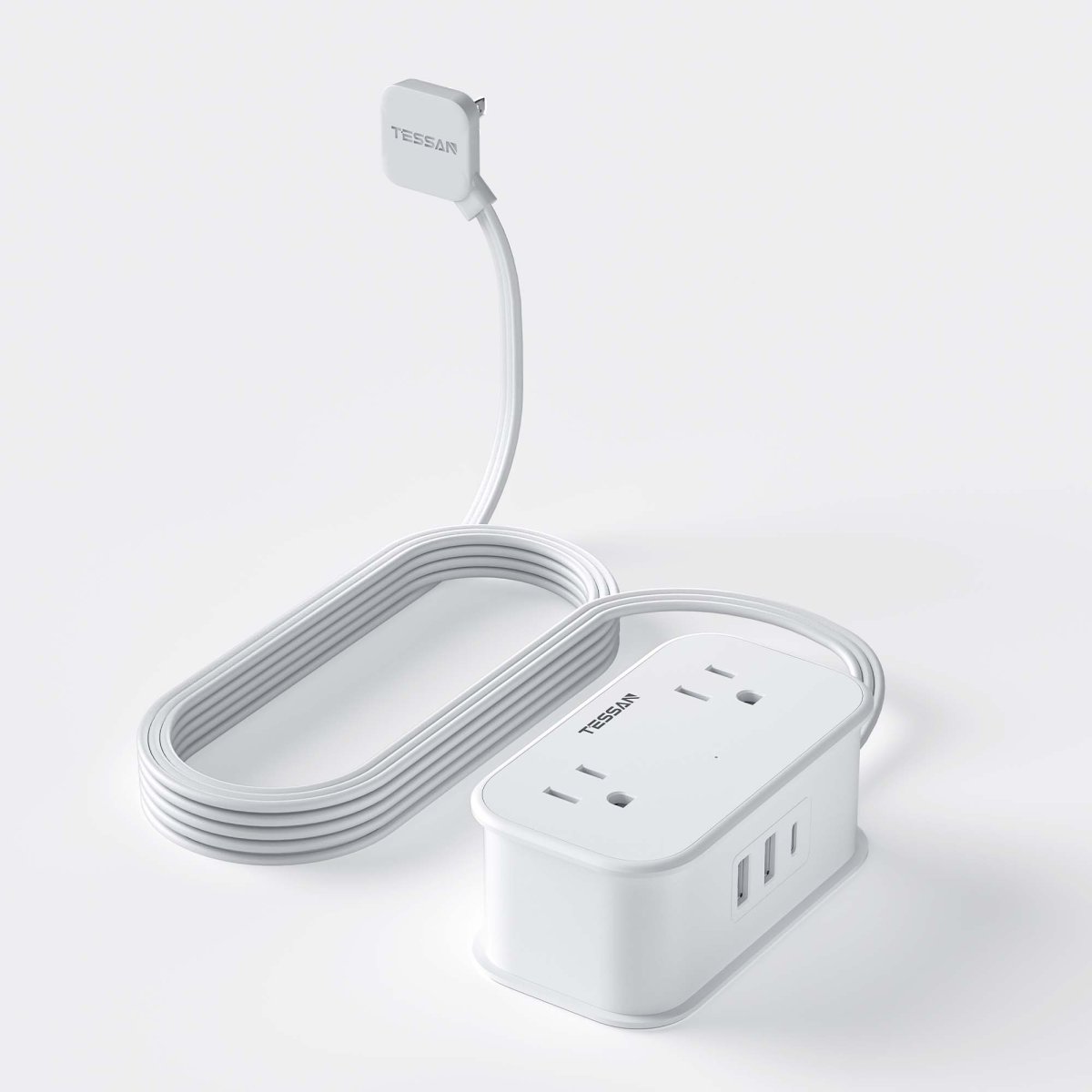 Tessan Japan/US Power strip with USB socket 4 AC 1 USB-C 2 USB-A ports